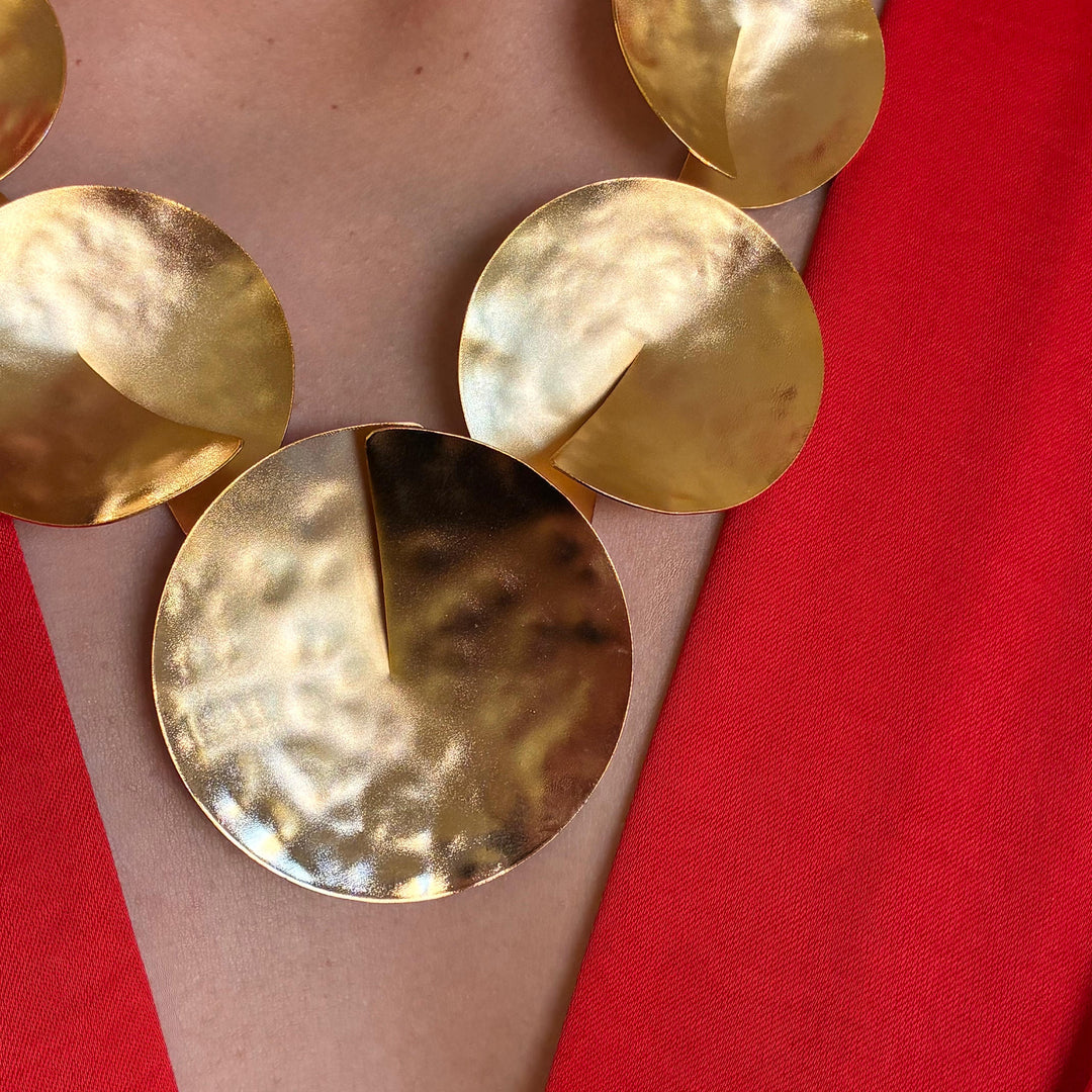 Gold open discs handmade necklace