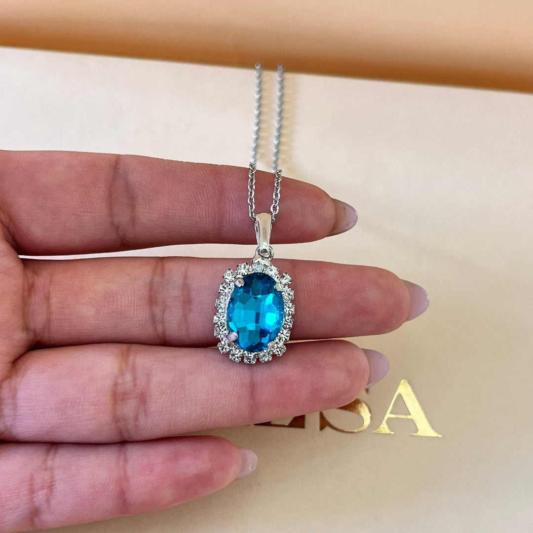 Turquoise oval preciosa Crystal pendant
