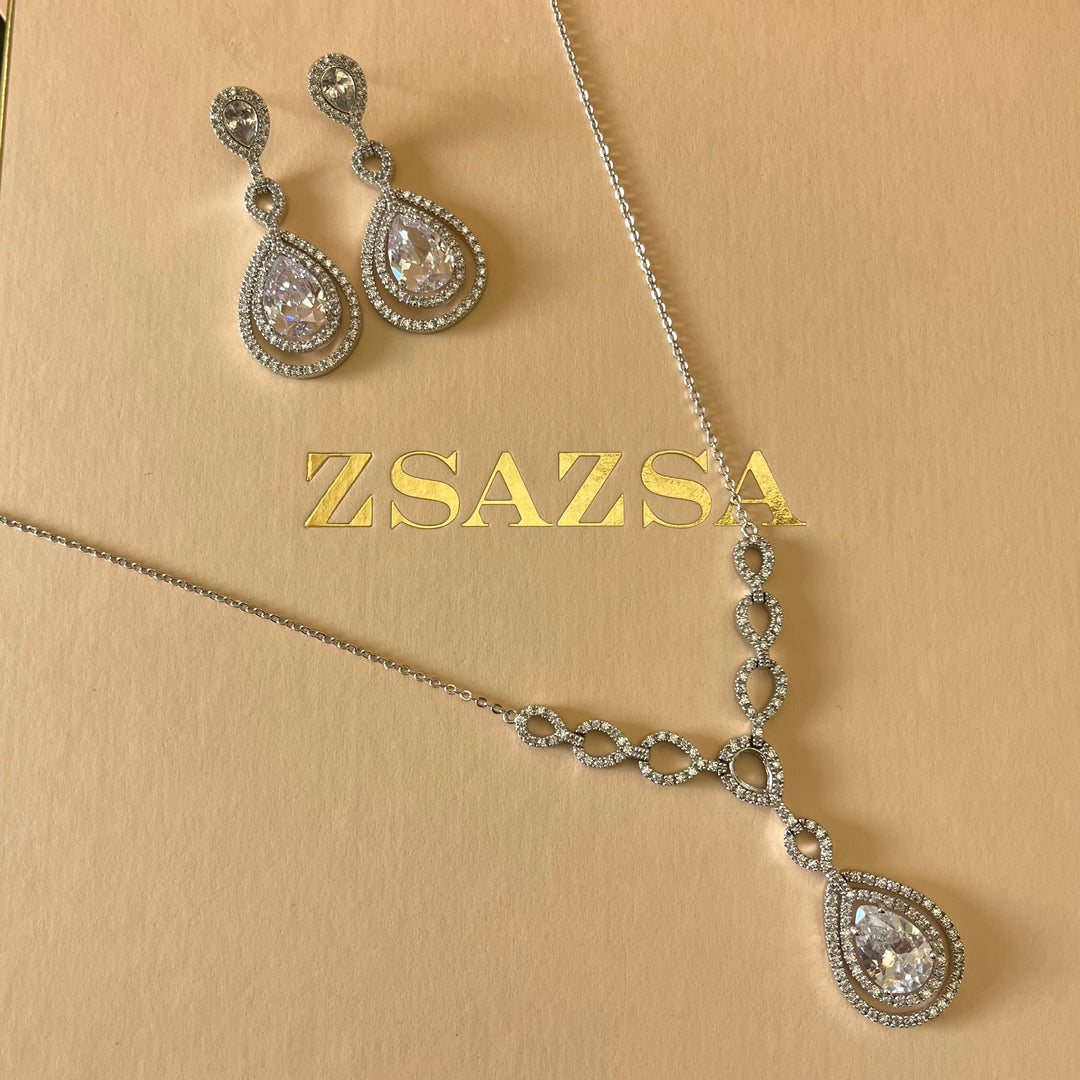 Silver zircone teardrop set