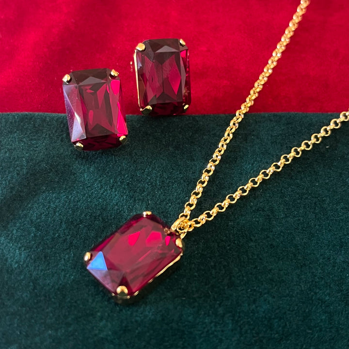 Dark red preciosa Crystals set