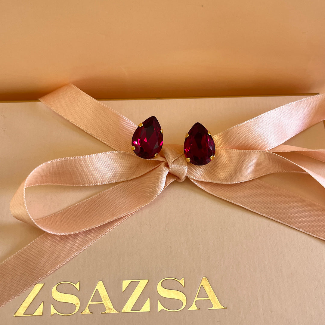 Dark red teardrop Preciosa crystals set