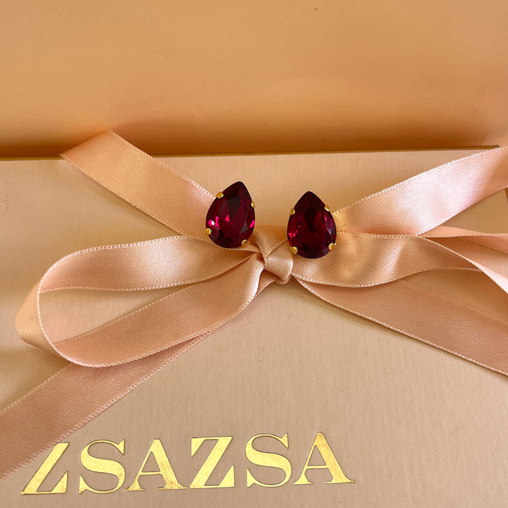 Dark red teardrop Preciosa crystals set