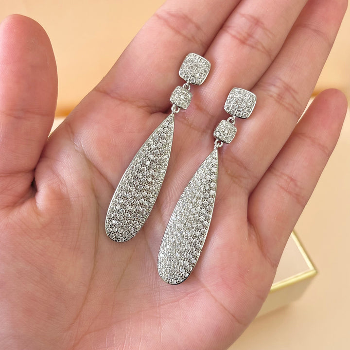Silver zircone long earrings