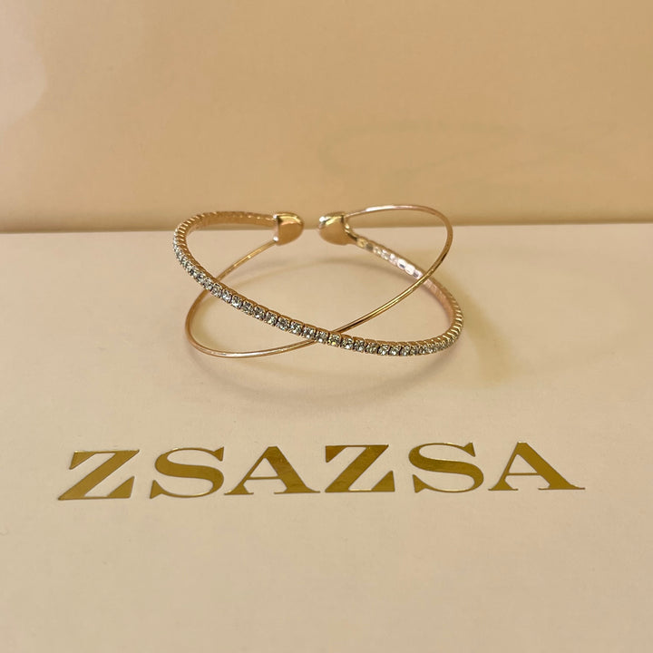 Gold bangle