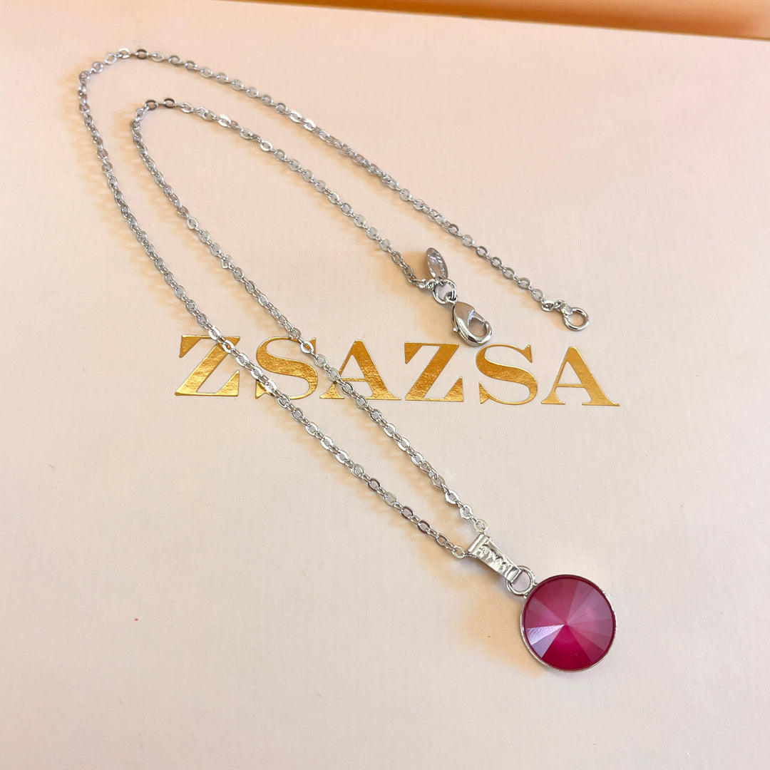 Fuchsia Swarovski crystals set