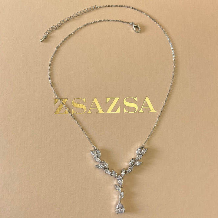 Silver zircone teardrop & marquise set