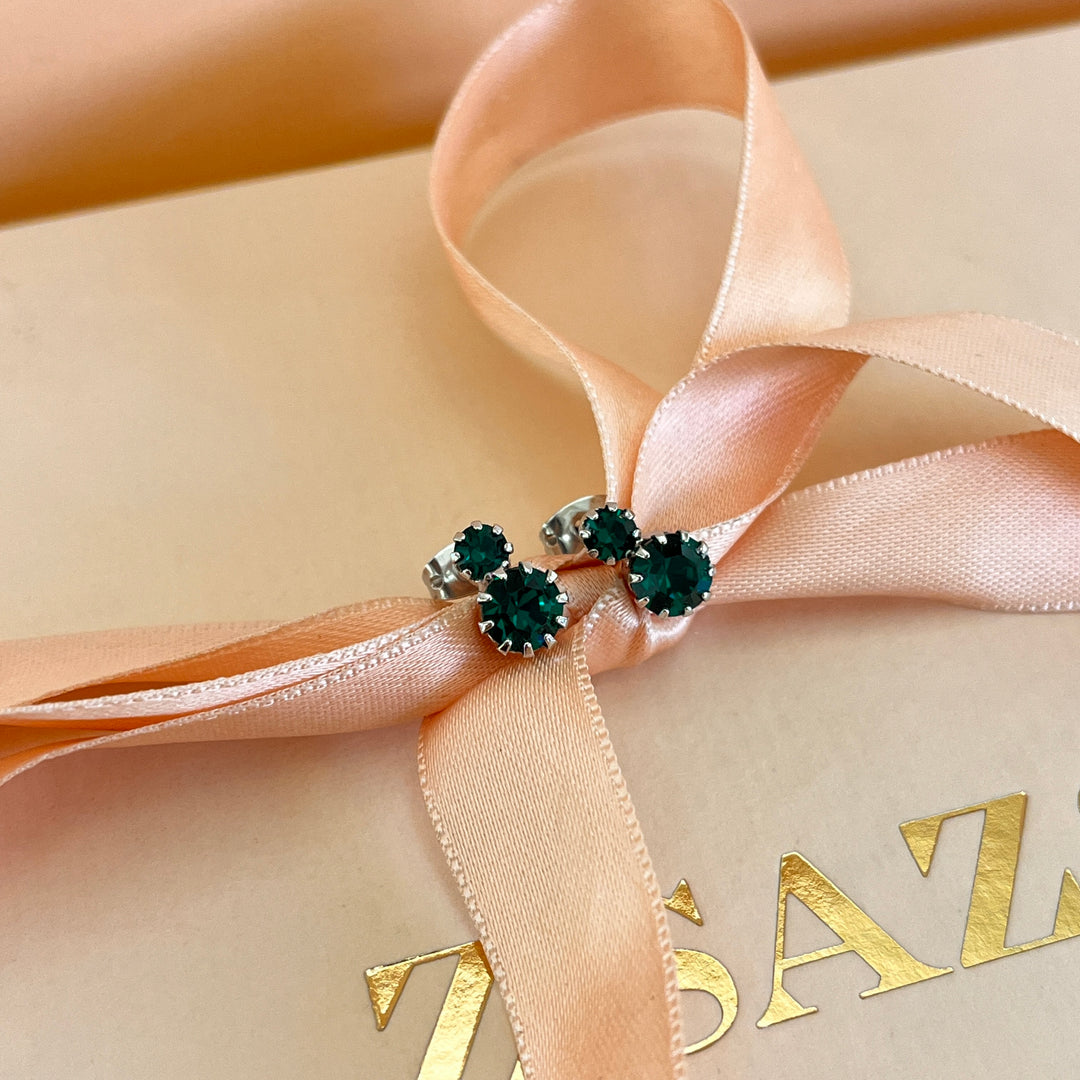 Dark green preciosa crystals studs