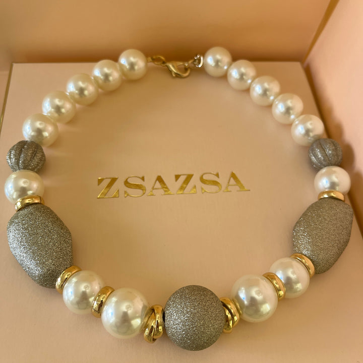 Stunning sparkling gold set