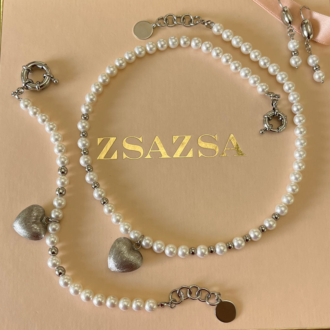 Heart grey & pearls set
