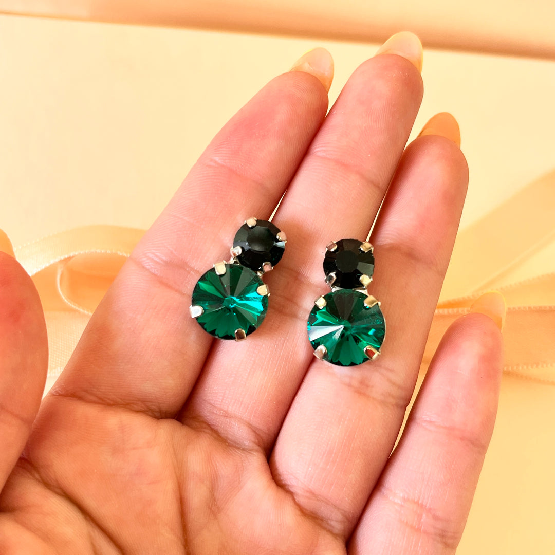 Dark green preciosa crystals studs