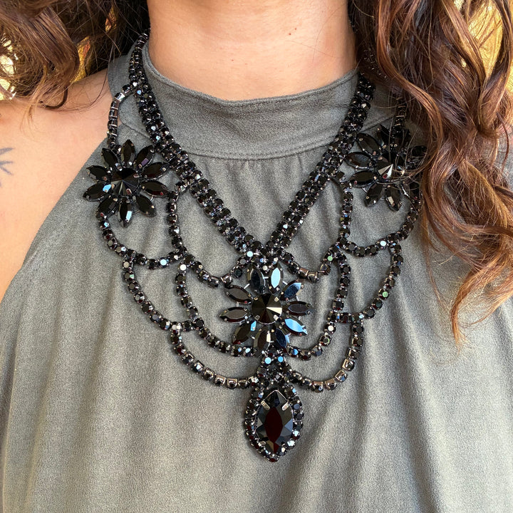 Statement Chunky all black necklace