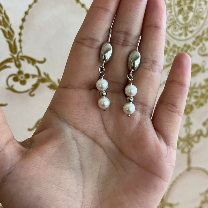 Heart grey & pearls set