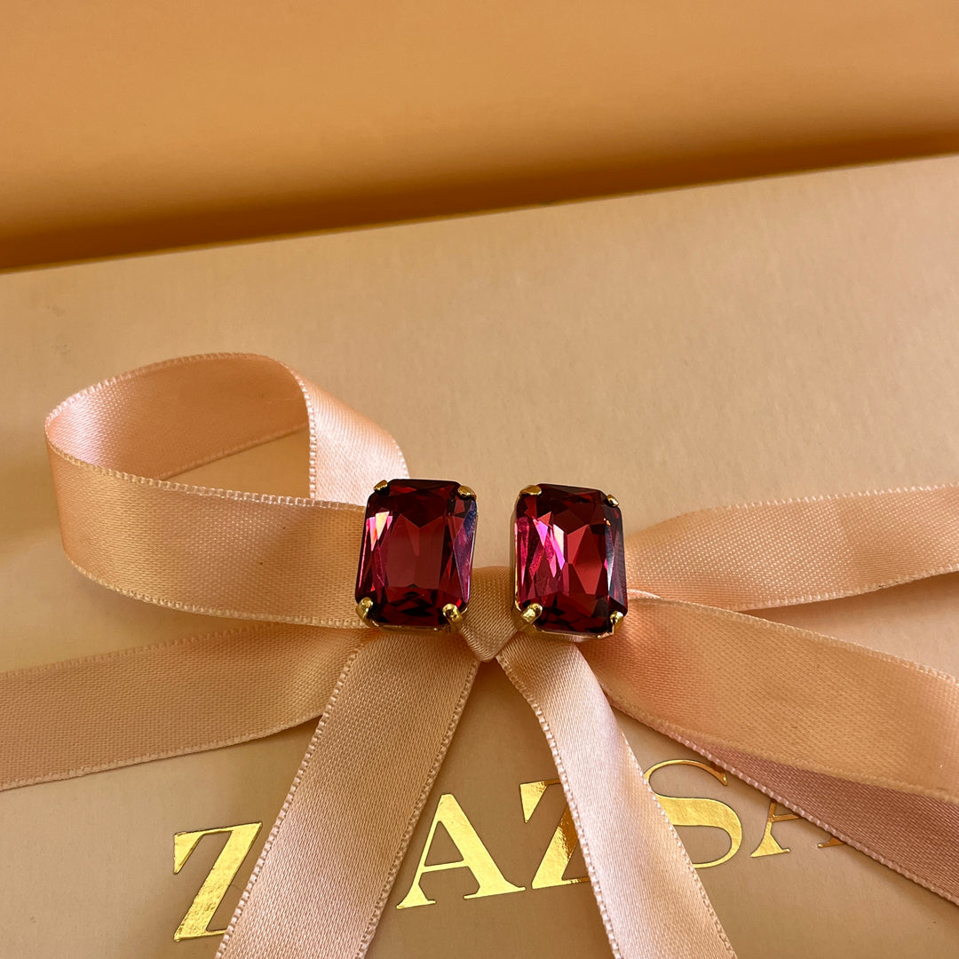 Red rectangular Swarovski crystals studs and ring