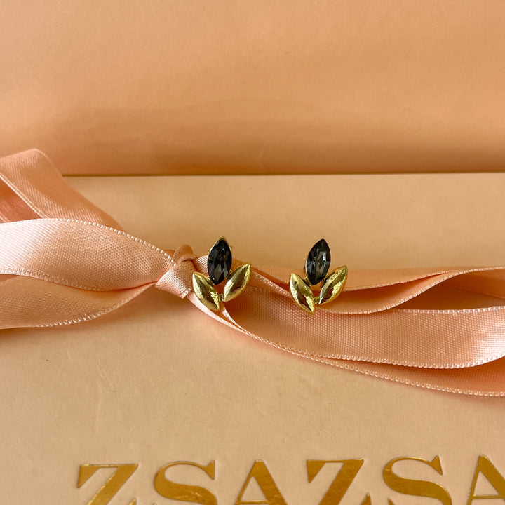 Tulip grey preciosa crystals studs