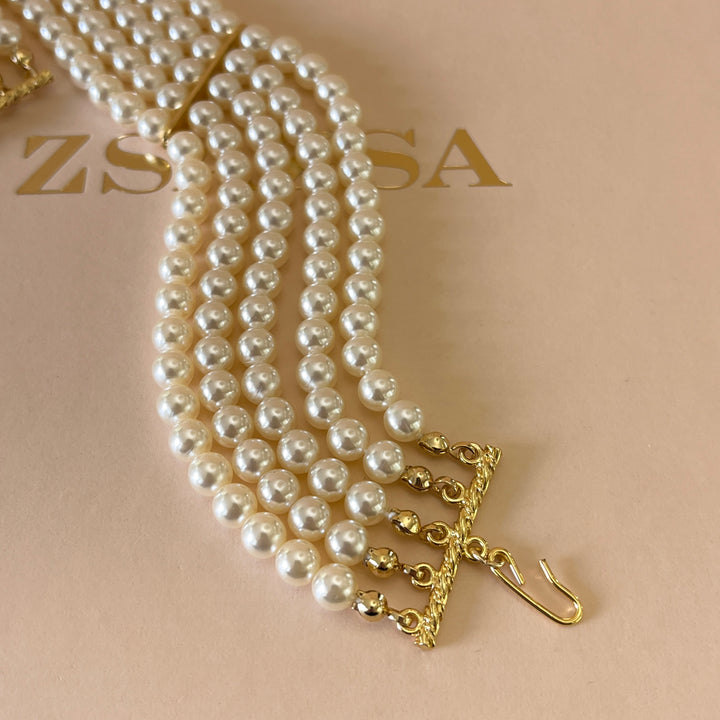 Cream pearls gold plated chocker
