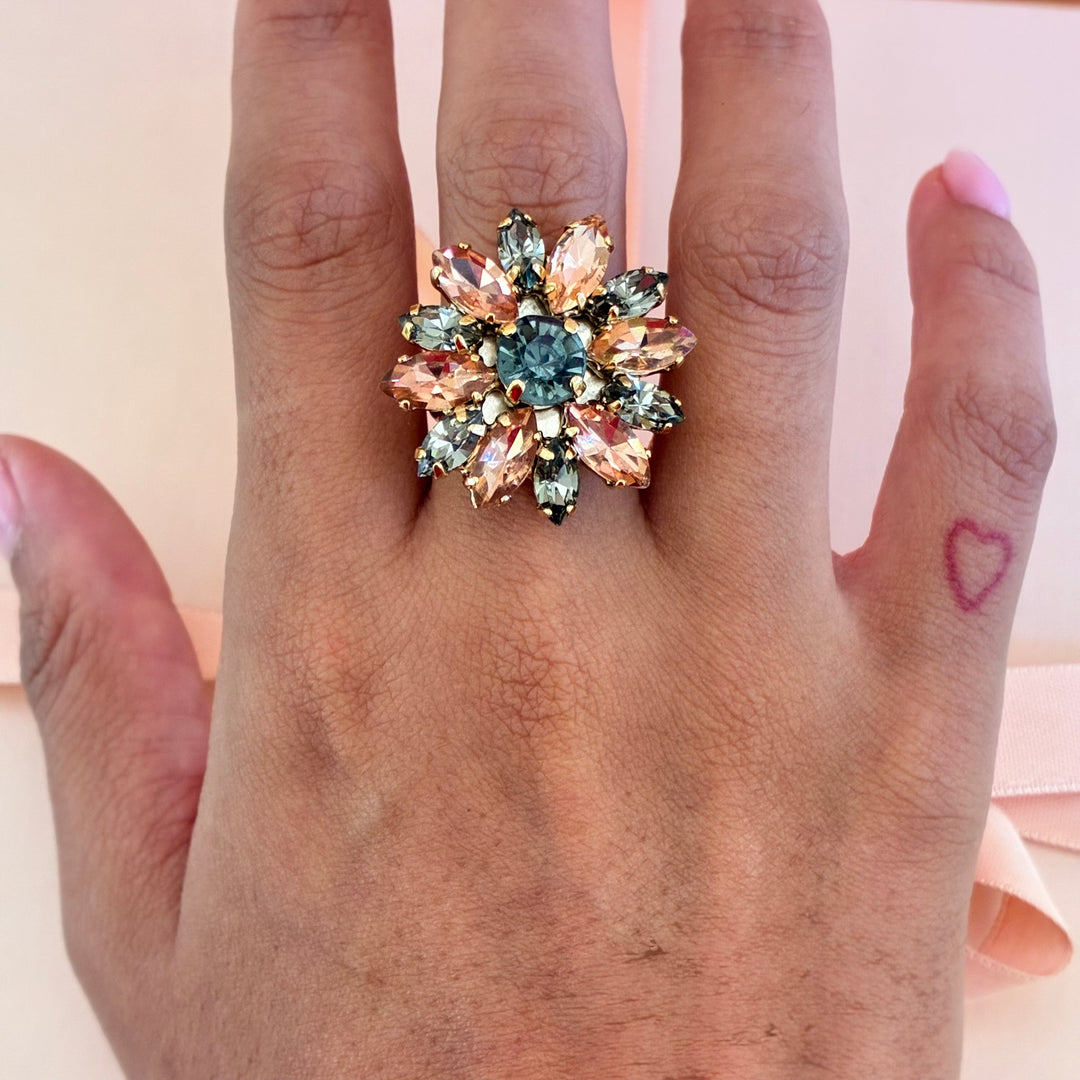 Flowers peach and grey Preciosa crystals set