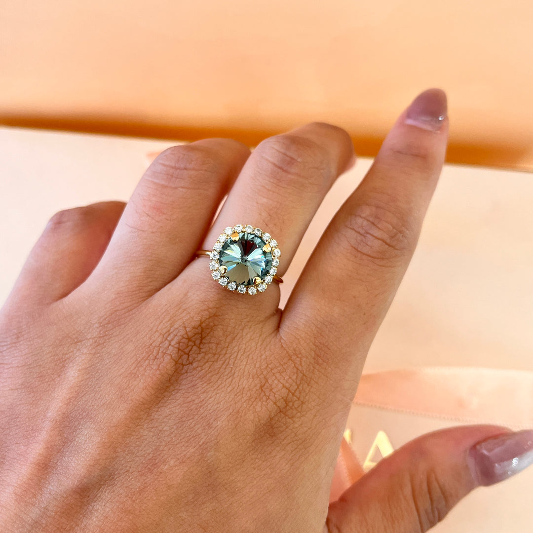 Grey Swarovski crystals studs and ring