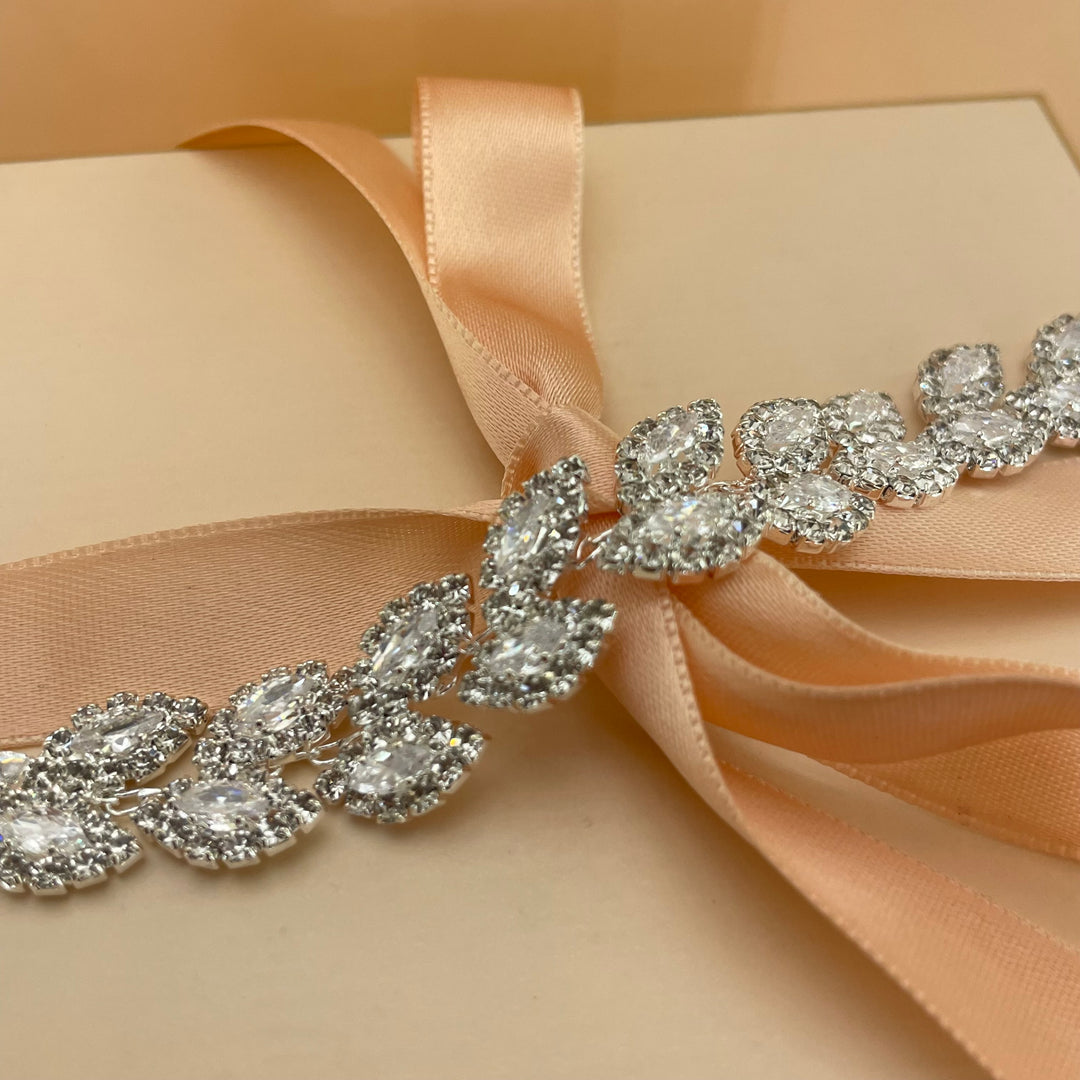 Marquise bracelet