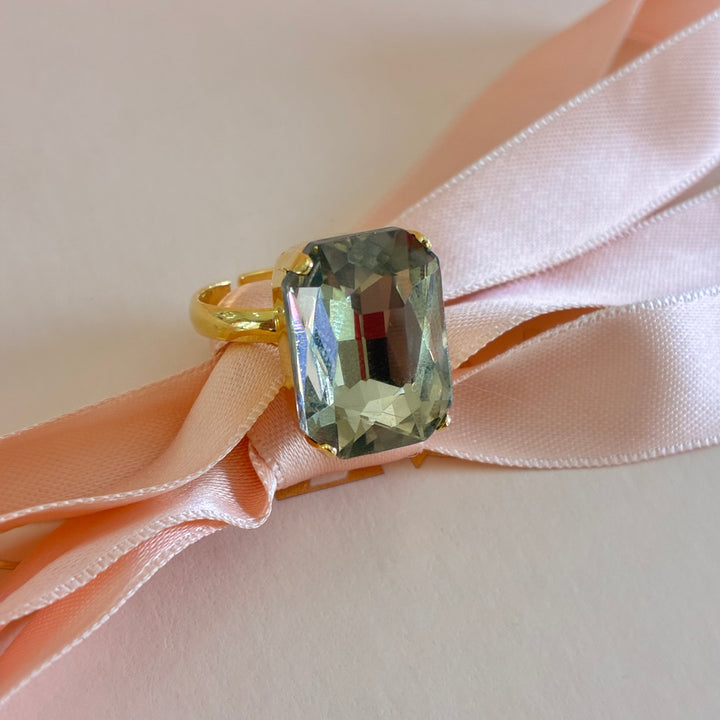 Bronze rectangular Preciosa crystals gold plated ring