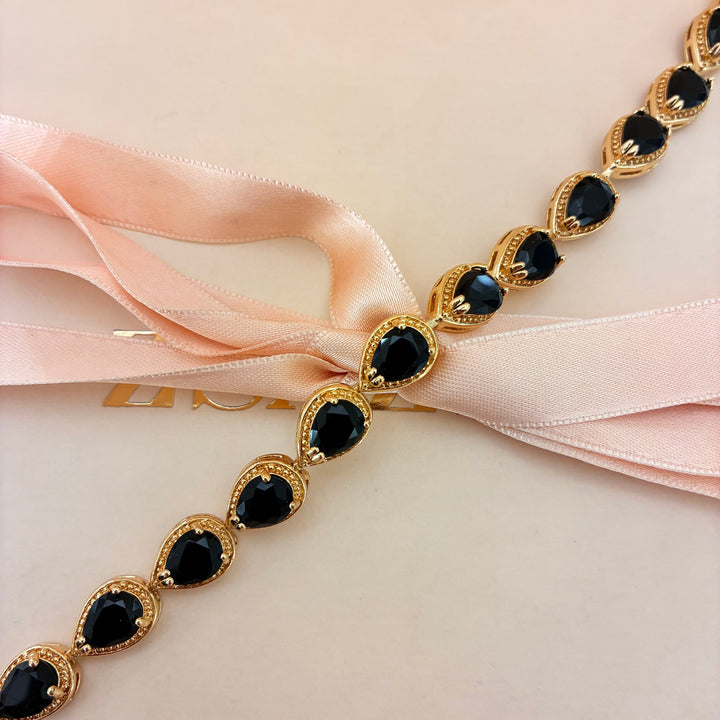 Teardrop black zircone bracelet