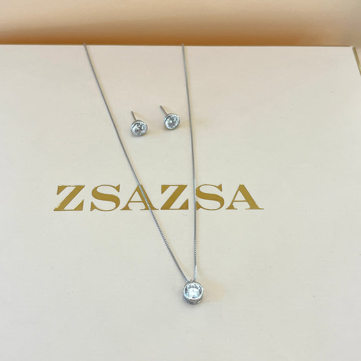 Silver round zircone set