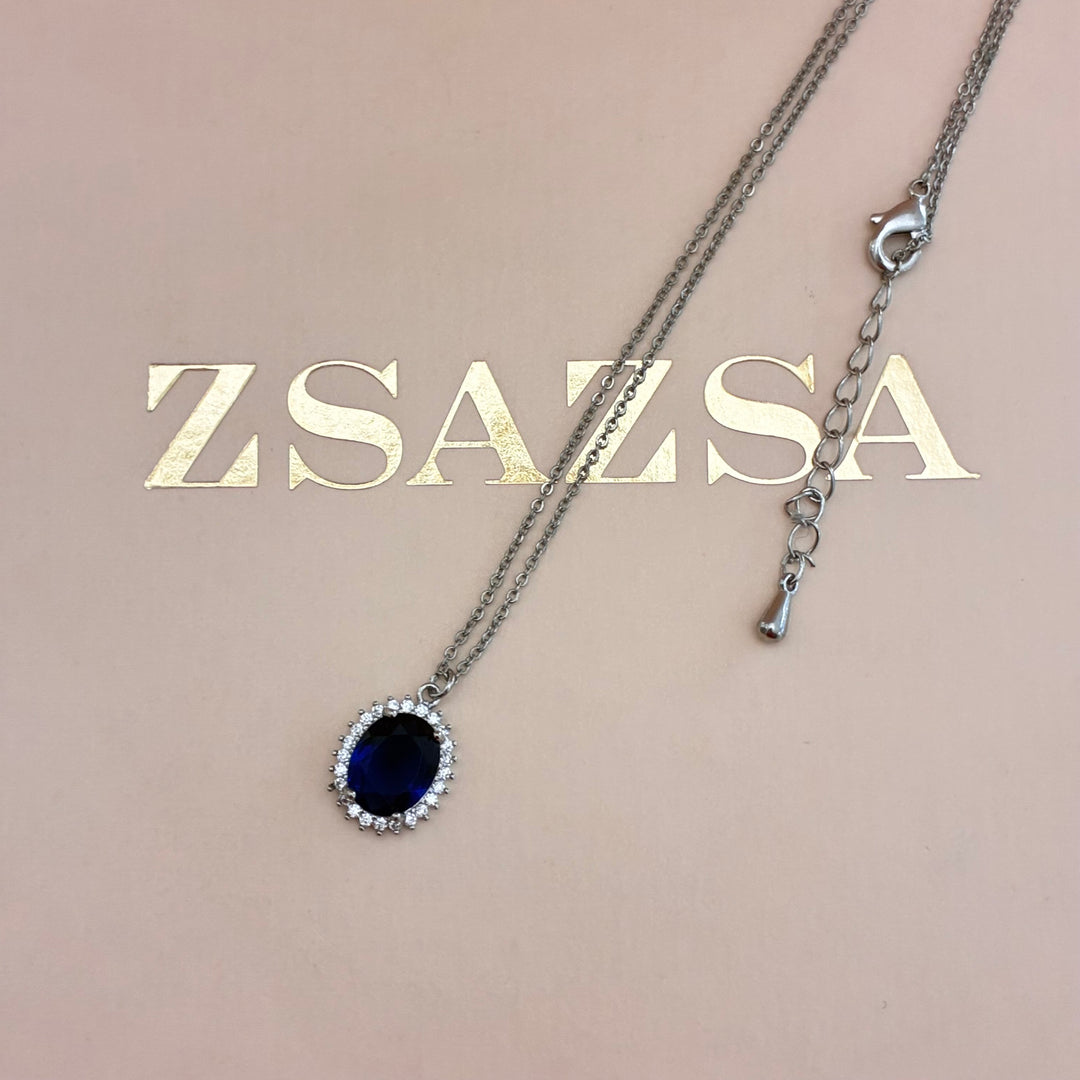 Oval navy blue zircone pendant