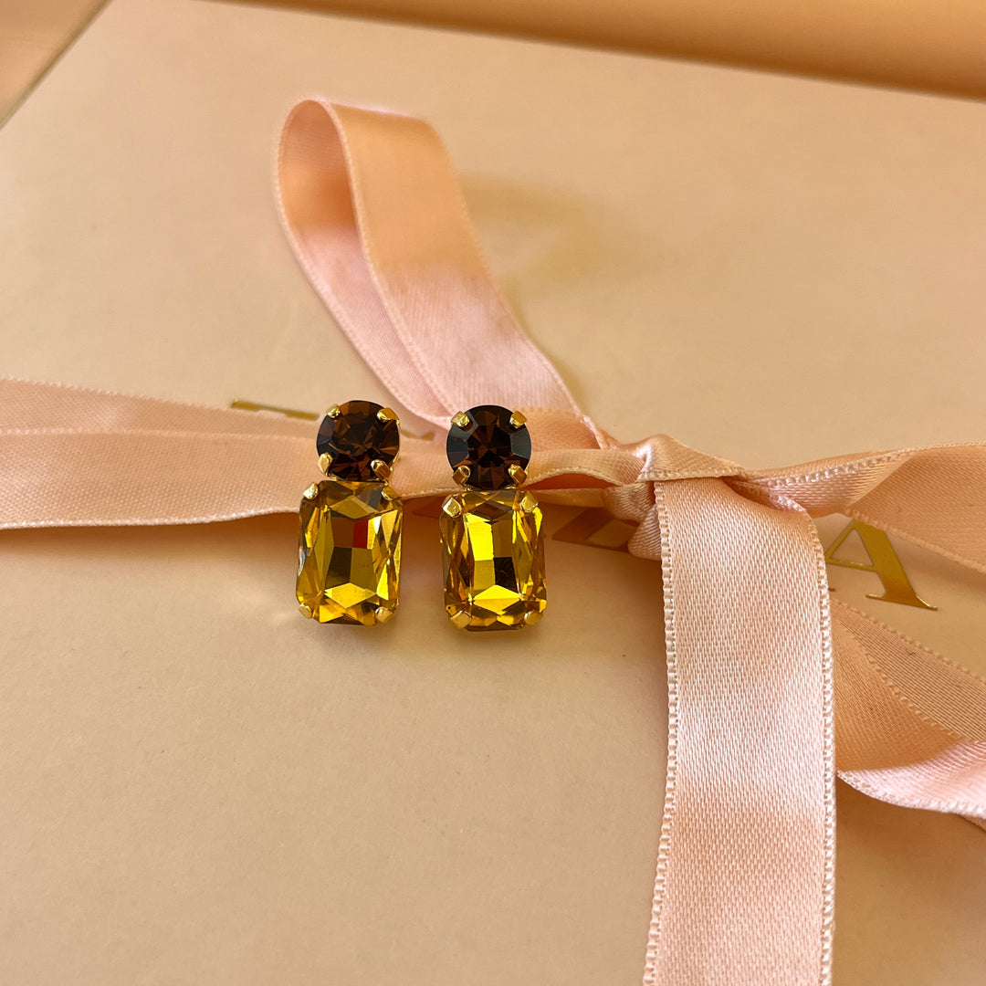Yellow and brown Preciosa crystals studs