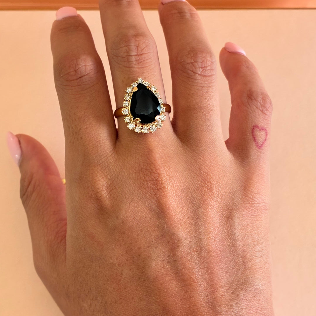 Teardrop Black Preciosa crystals gold plated set