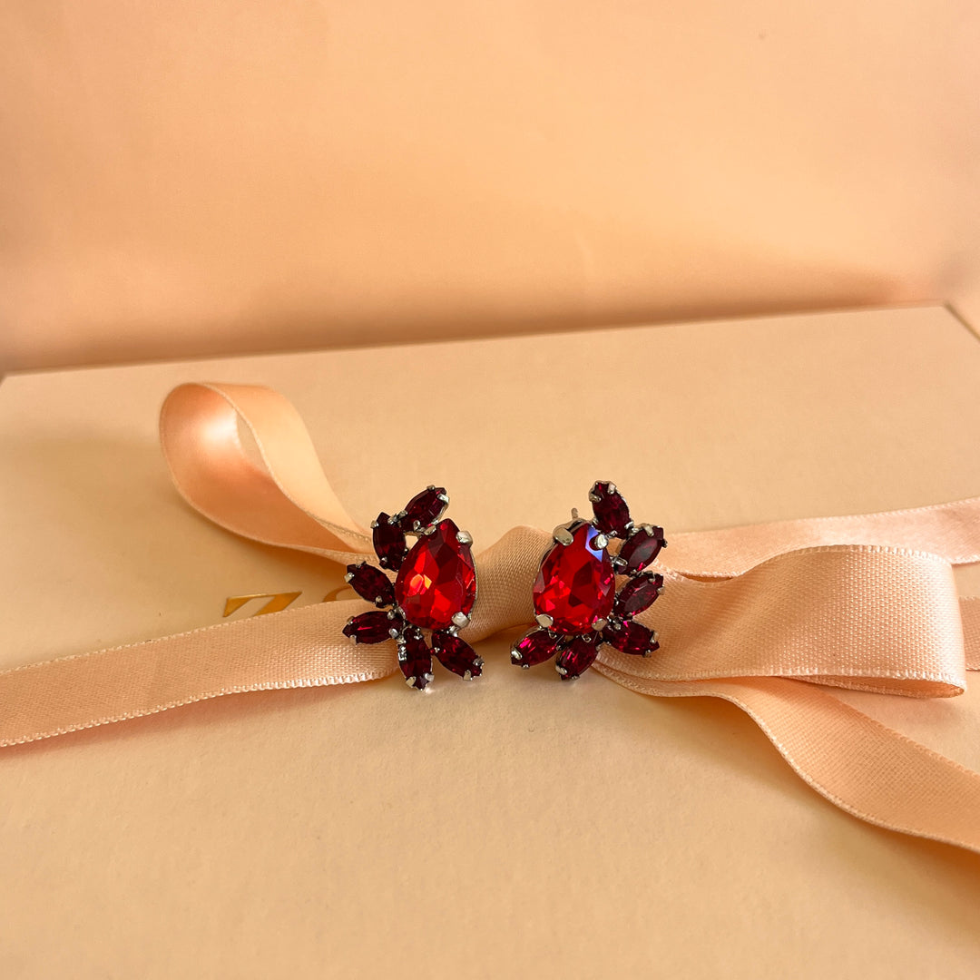 Red teardrop Preciosa crystals studs and ring