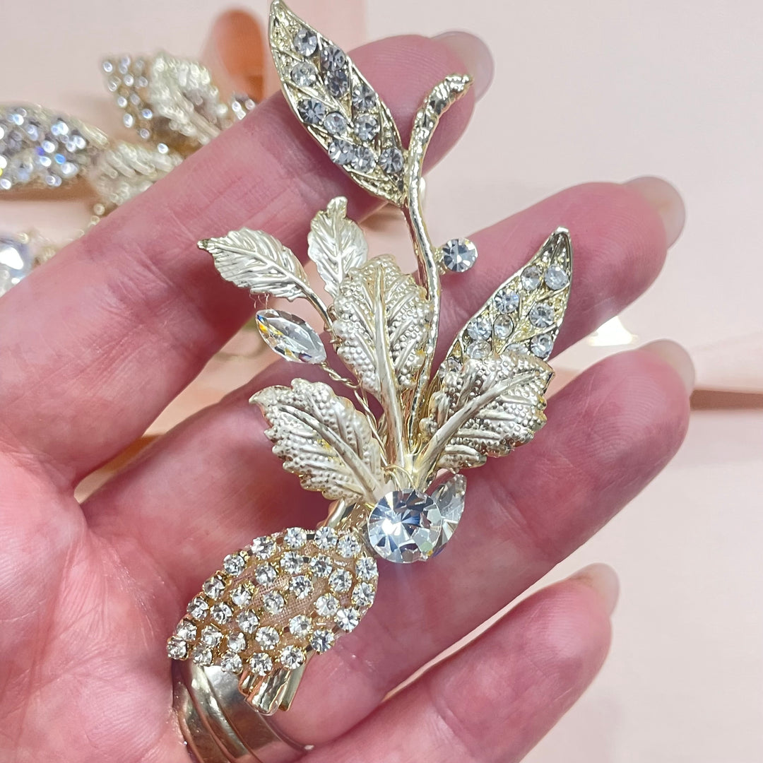 Leaf hair clip set of 2