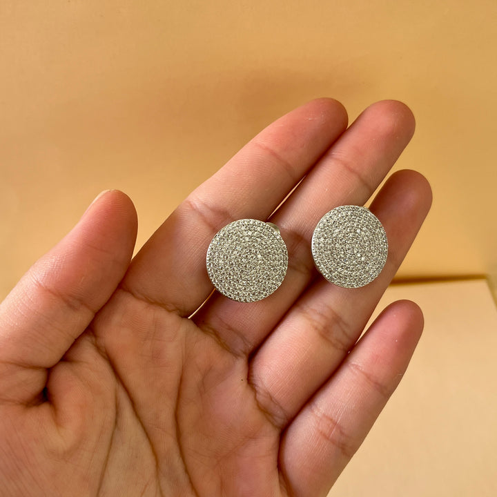 Silver round zircone set