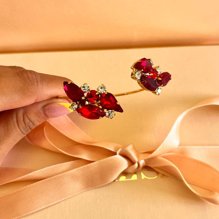 Red preciosa crystals bangle