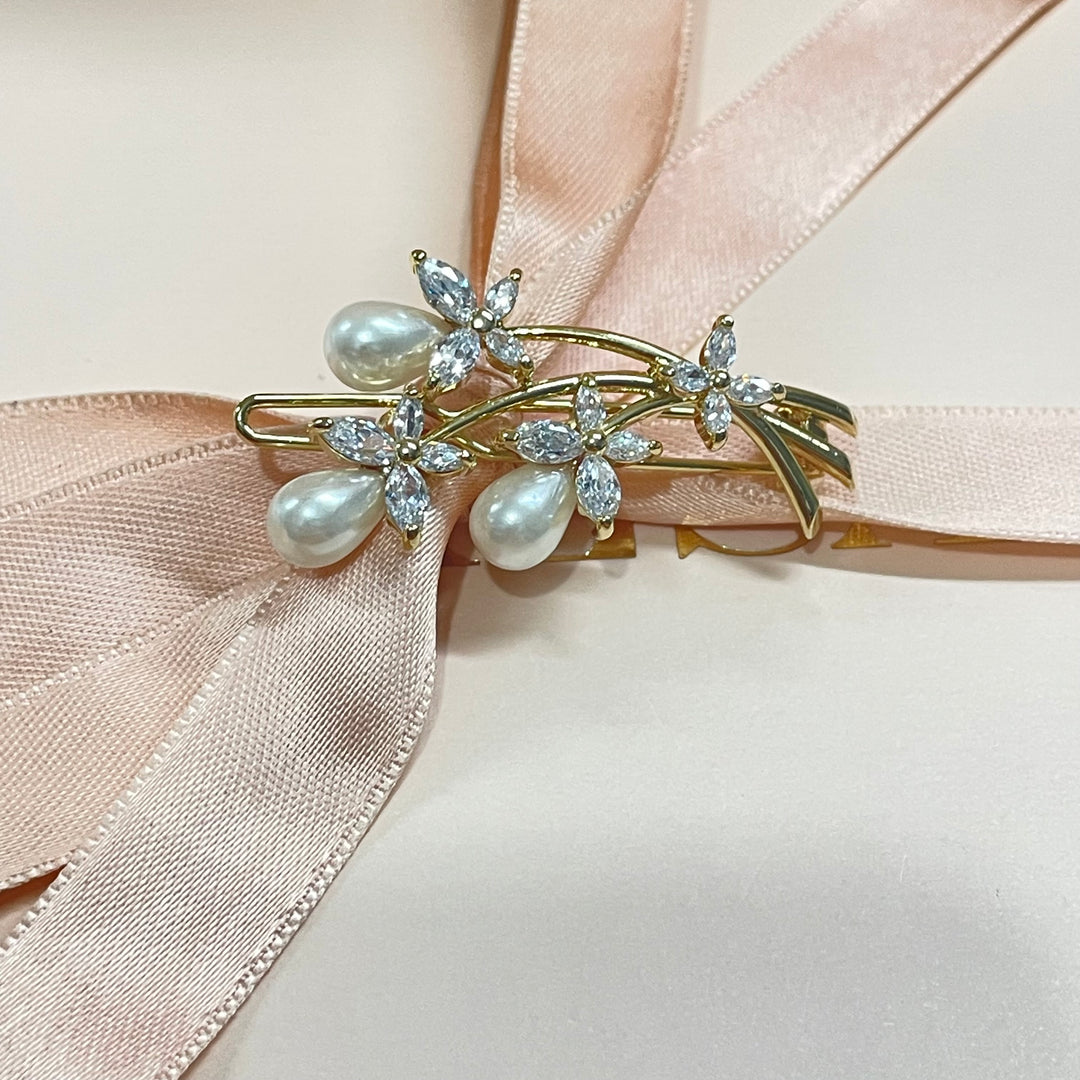 Gold Teardrop pearl cubic zircone hairclip
