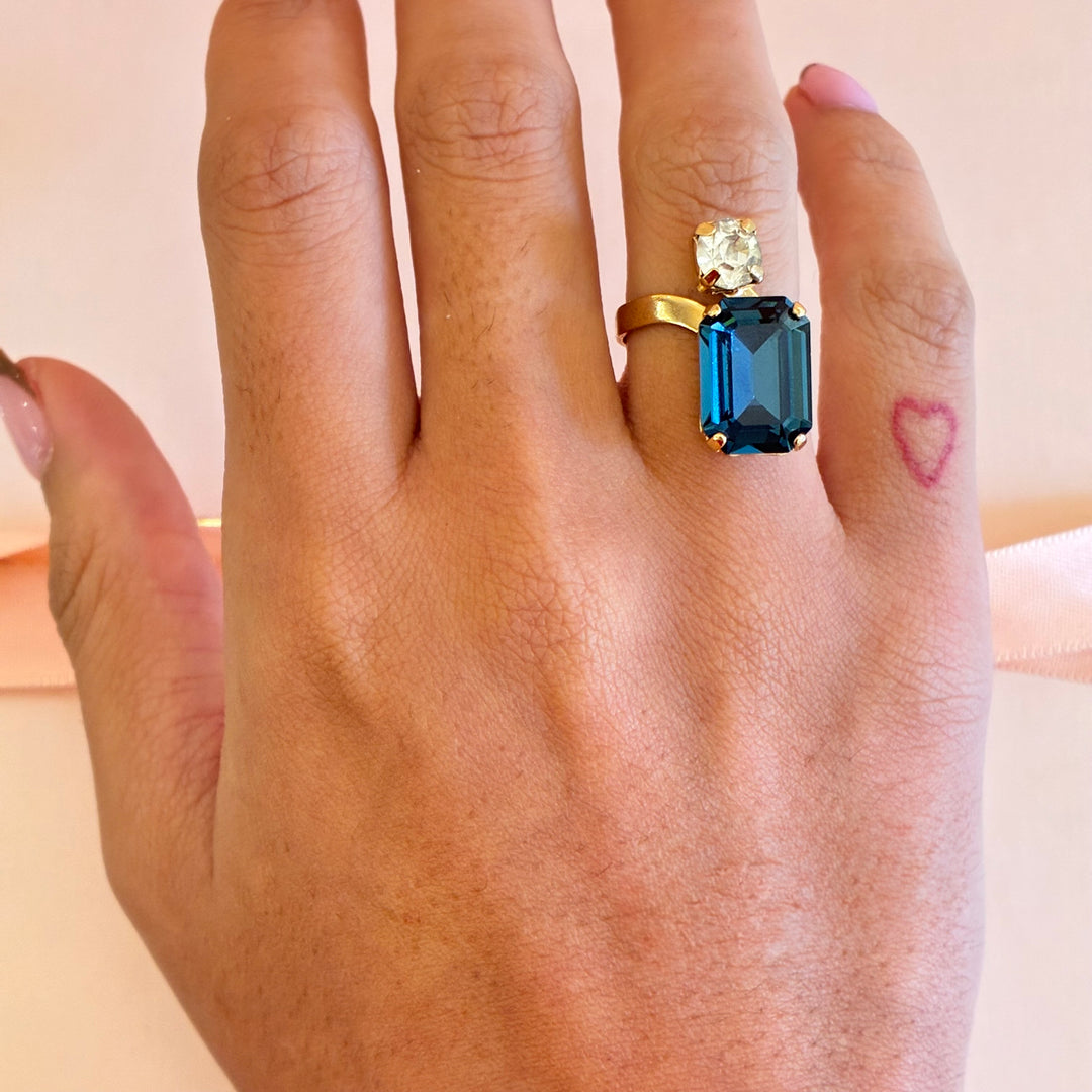 Rectangular navy blue preciosa crystals ring