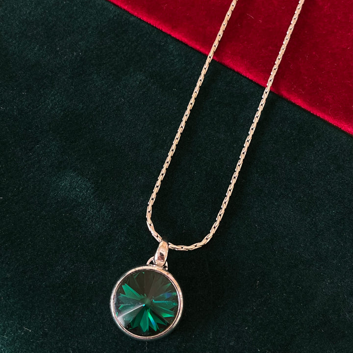 Green Swarovski crystals set