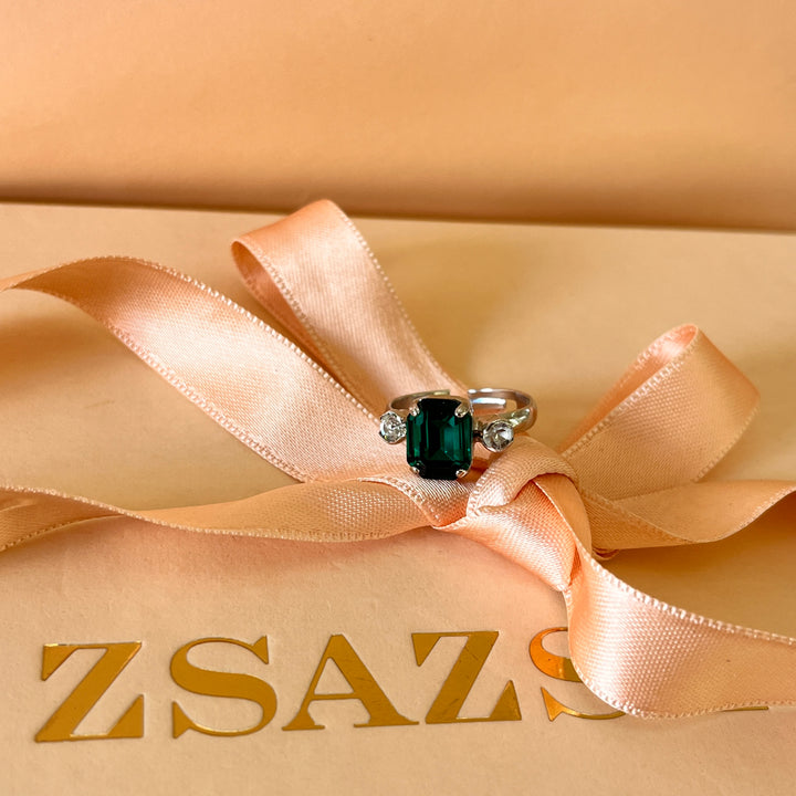 Dark green zircone Trilogy ring
