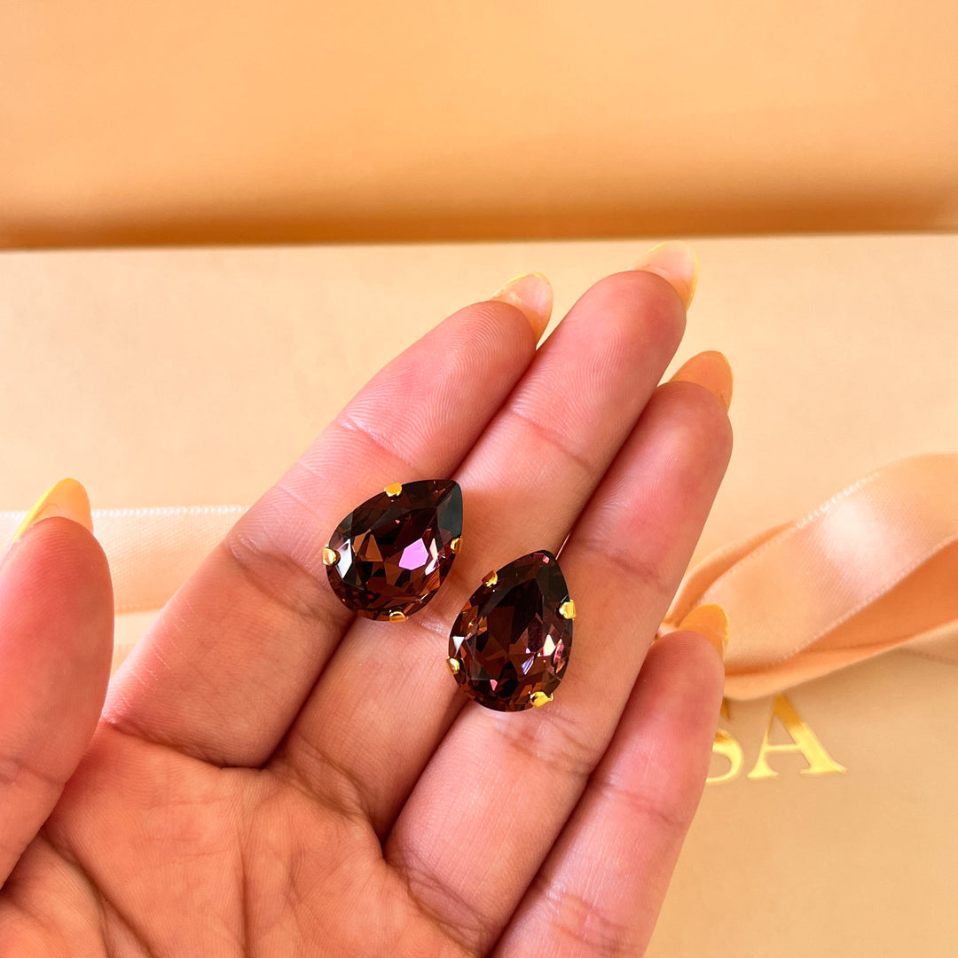 Purple teardrop preciosa crystals set