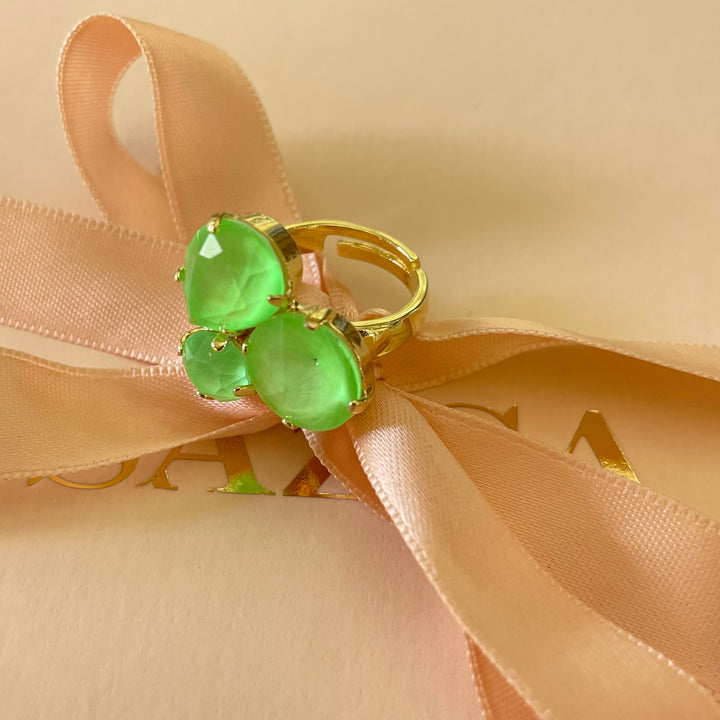 Neon green summer set