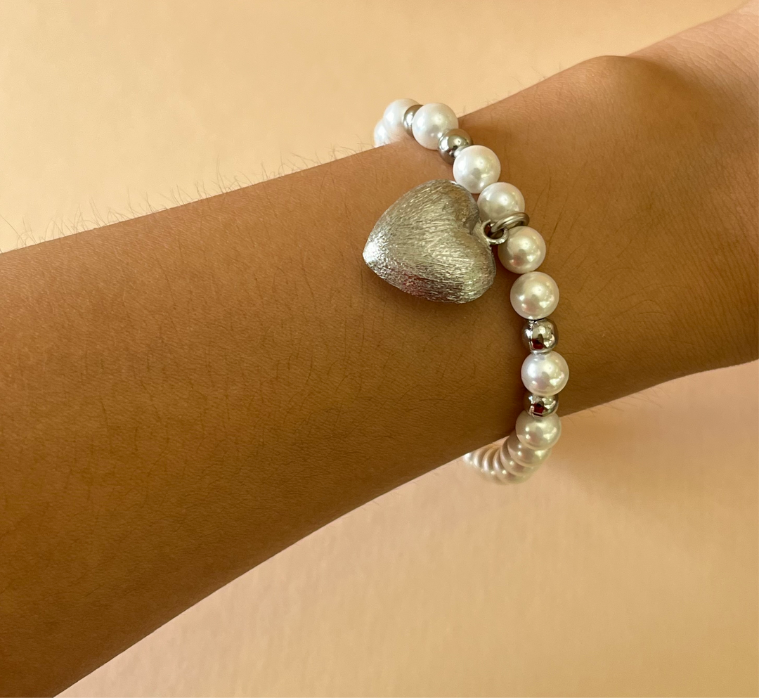 Heart grey & pearls set