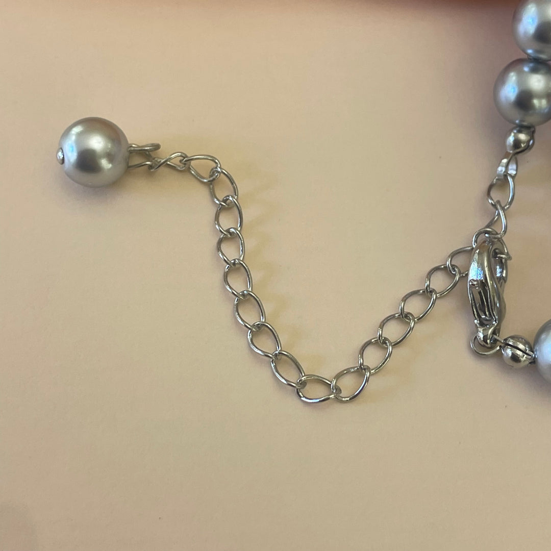 Grey pearls and rhinestone set