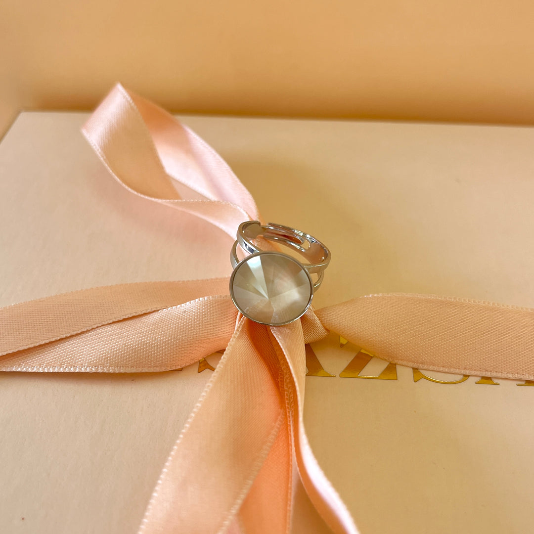 Nude Swarovski crystals set