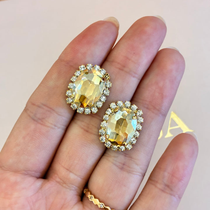 Champagne Oval gold plated pendant set