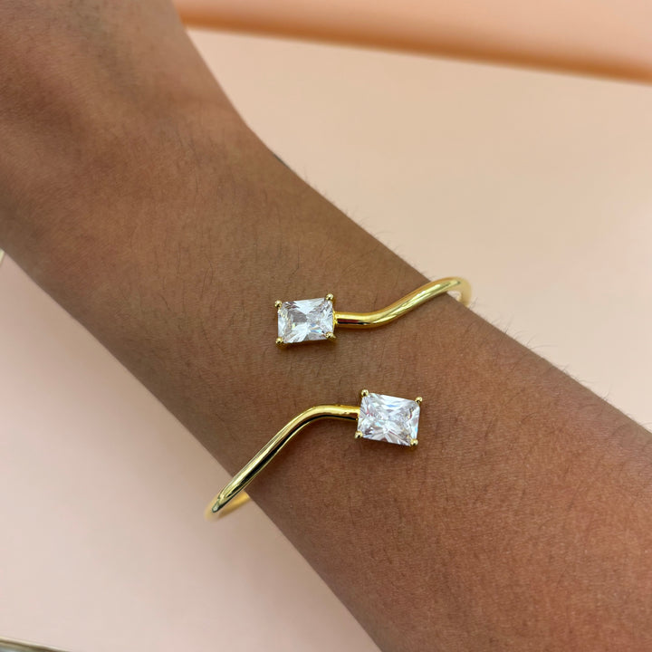 Rectangular bangle