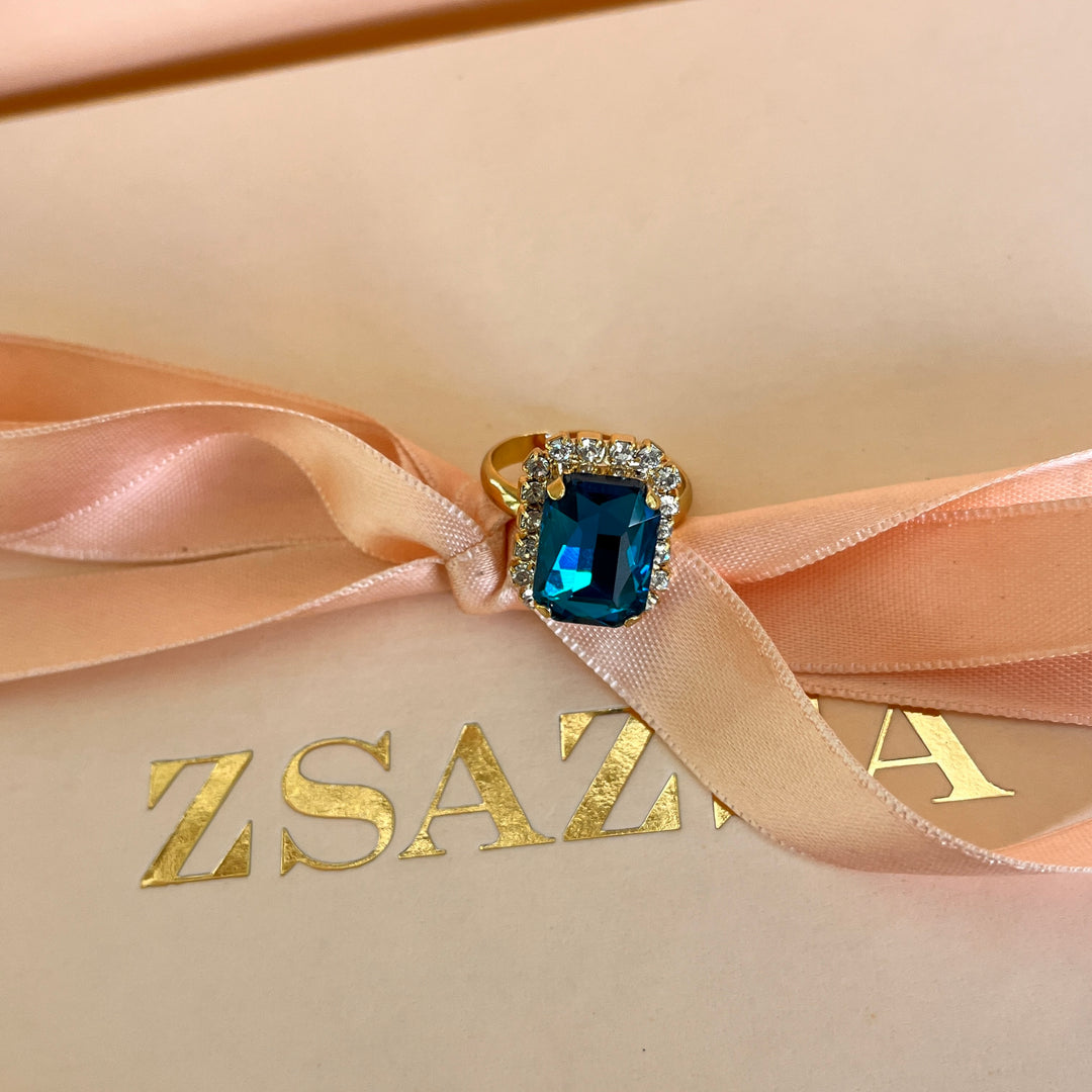 Verdemar rectangular Preciosa crystals studs and ring