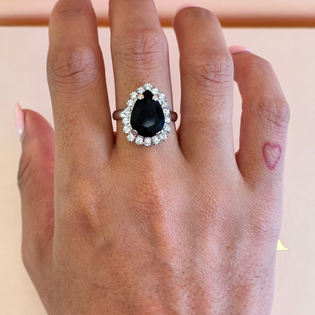 Black Teardrop Preciosa crystals set