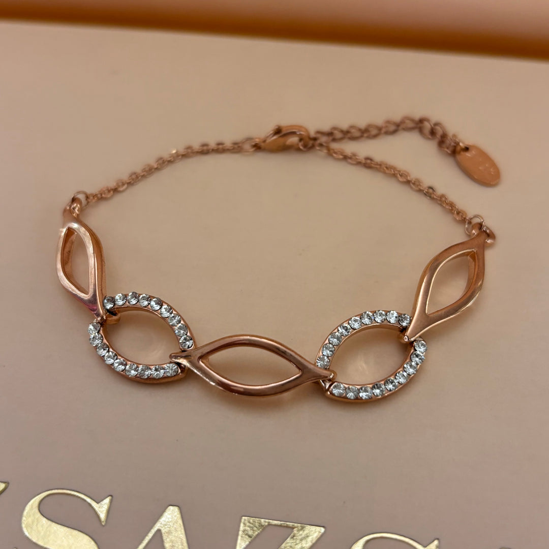 Dainty bracelet