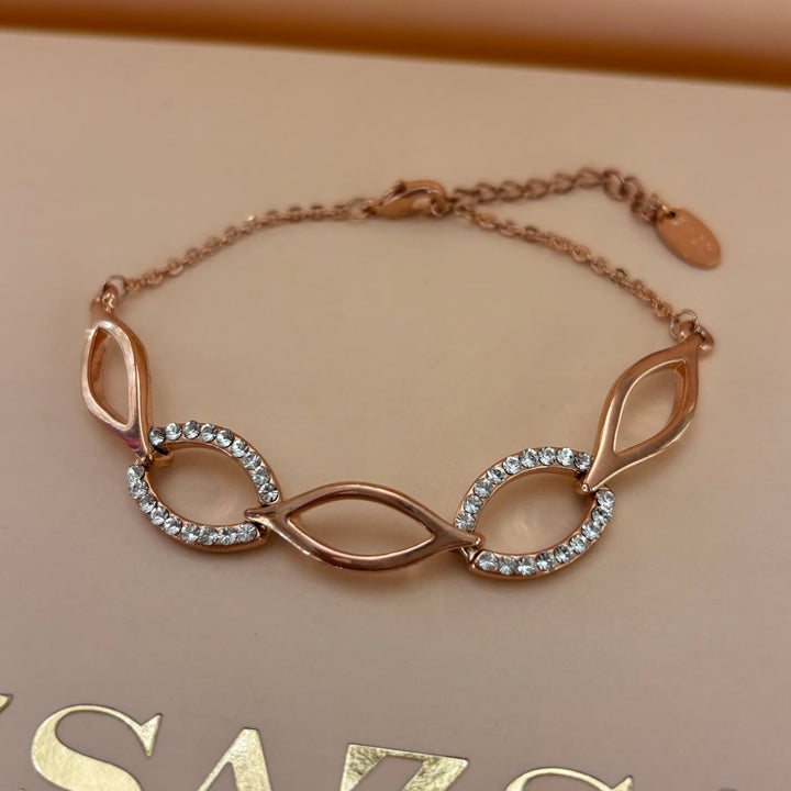 Dainty bracelet