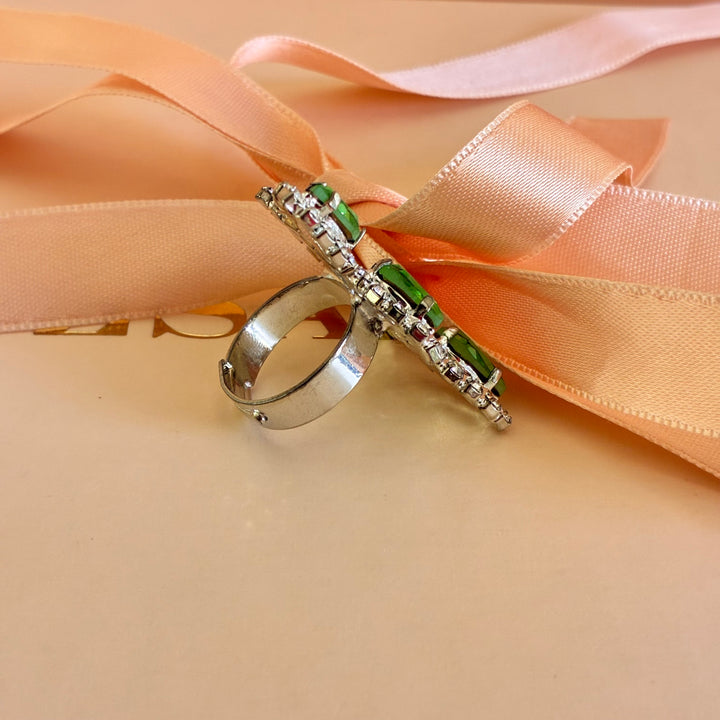 Green teardrops Preciosa crystals silver set