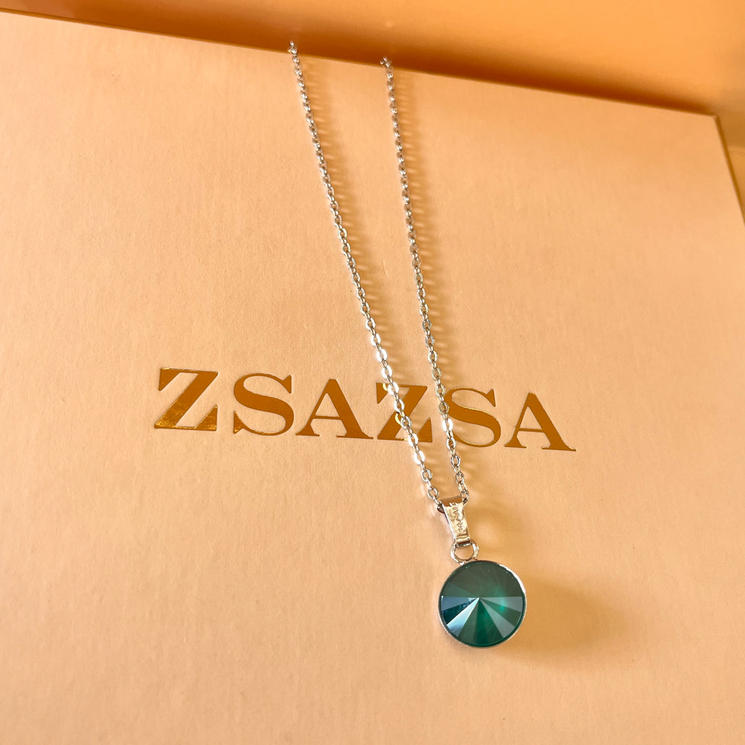 Dark green Swarovski crystals set