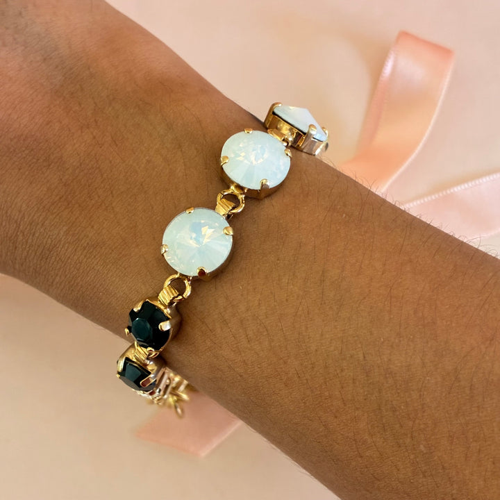 Black and white preciosa crystals set